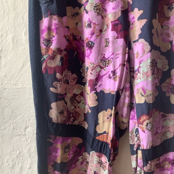 Anthropologie Lilka Huntington Beach Pants - Picture 7 of 12